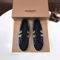 Burberry Sneakers